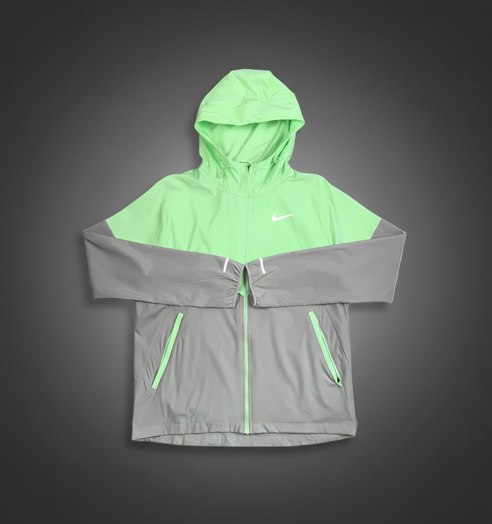 Nike Windrunner Vapour Green Jacket